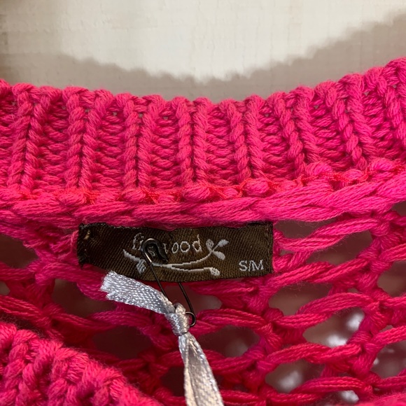 NWT Figwood Raspberry Pink Crochet Sweater S/M - Picture 3 of 4